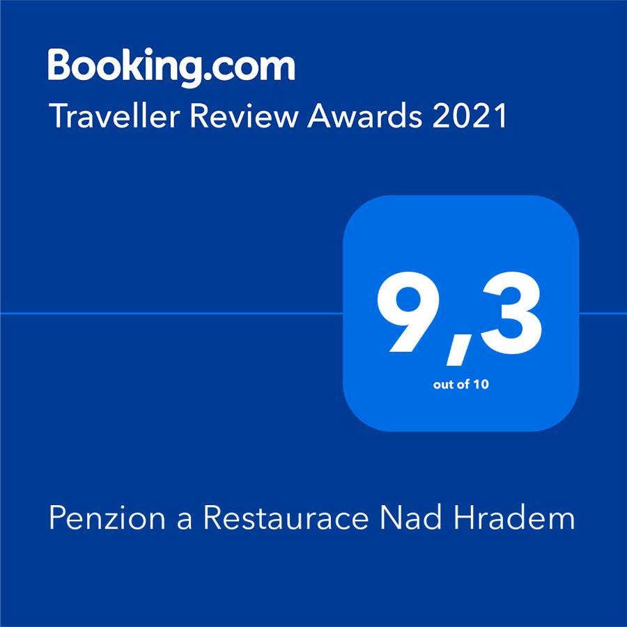 Penzion A Restaurace Nad Hradem คริโวคลาท ภายนอก รูปภาพ
